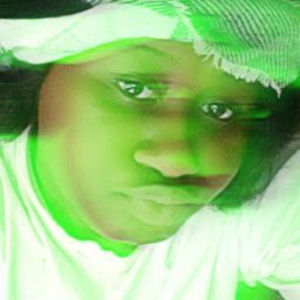 Meet your Posher, Rhenia